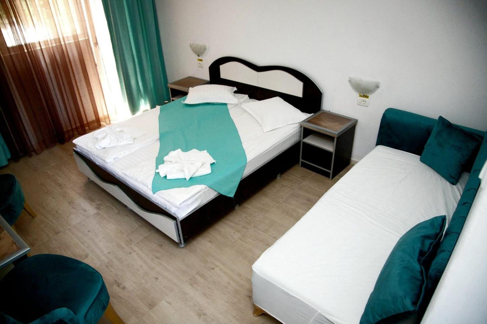 Hotel Iulia Resort Venus Bagian luar foto