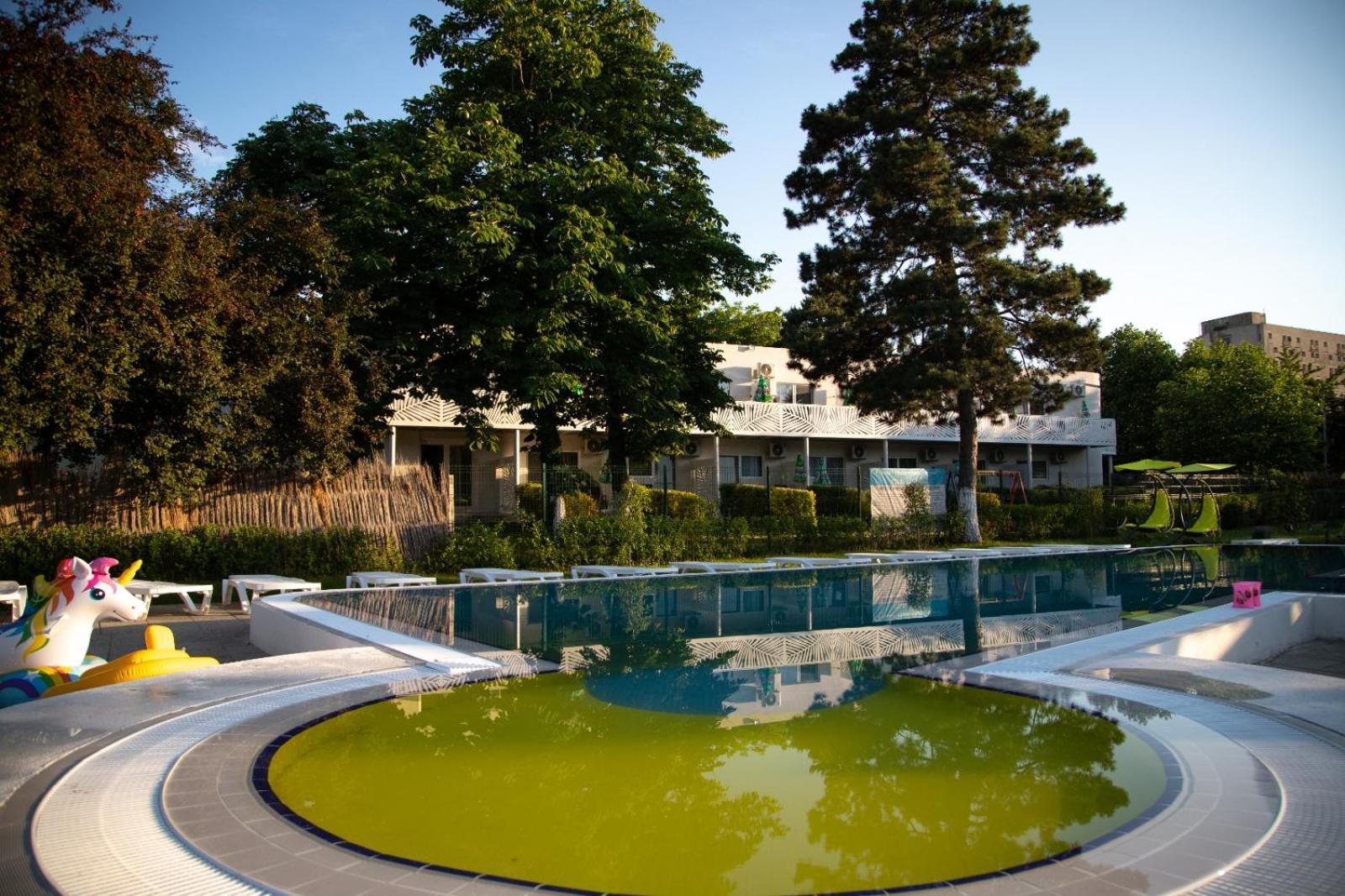 Hotel Iulia Resort Venus Bagian luar foto